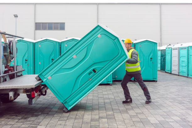 Portable Toilet Options We Offer in Lorain, OH